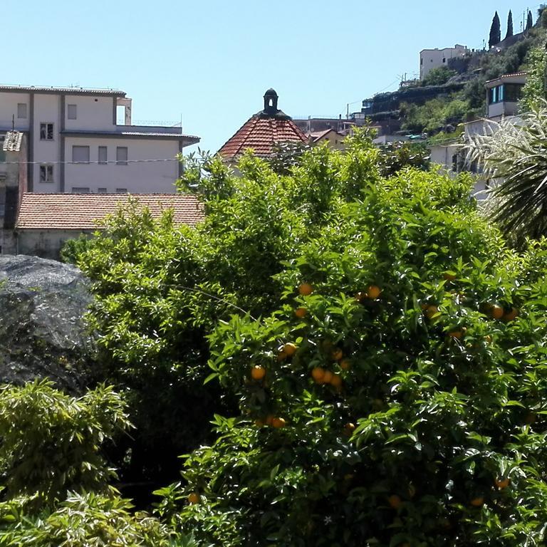 Desy'S House Vila Minori Exterior foto