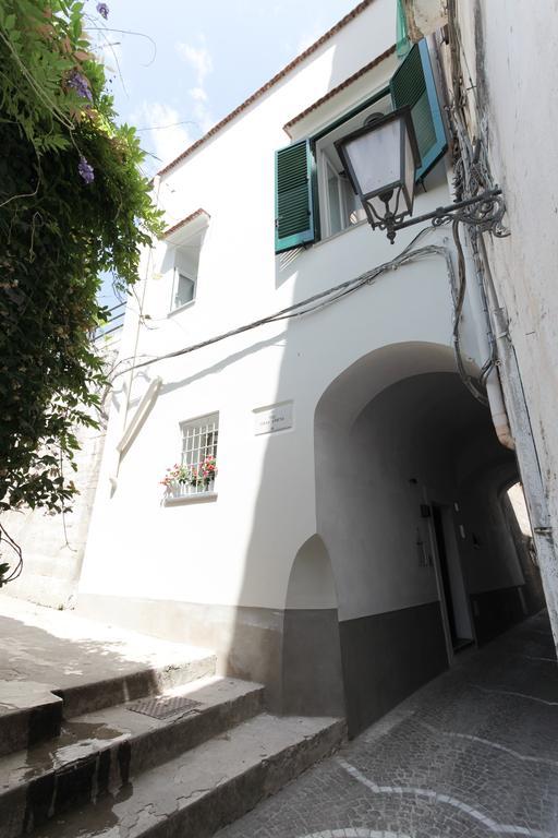 Desy'S House Vila Minori Exterior foto